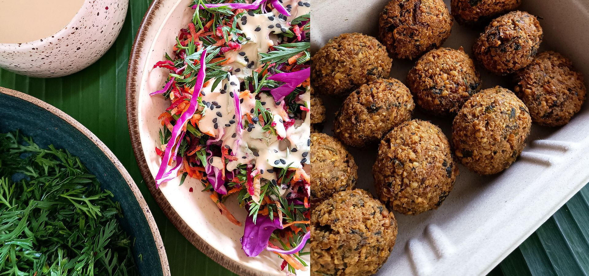 falafel-artesanal-cha-gelado-dionisio-torres-fortaleza-omicha Mosaico de fotos autorais mostrando bolinhos de falafel artesanal crocantes em uma embalagem, salada fresca colorida com repolho roxo e gergelim, folhas verdes higienizadas e uma tigela de homus cremoso com azeite e ervas. Refeição saudável do restaurante.